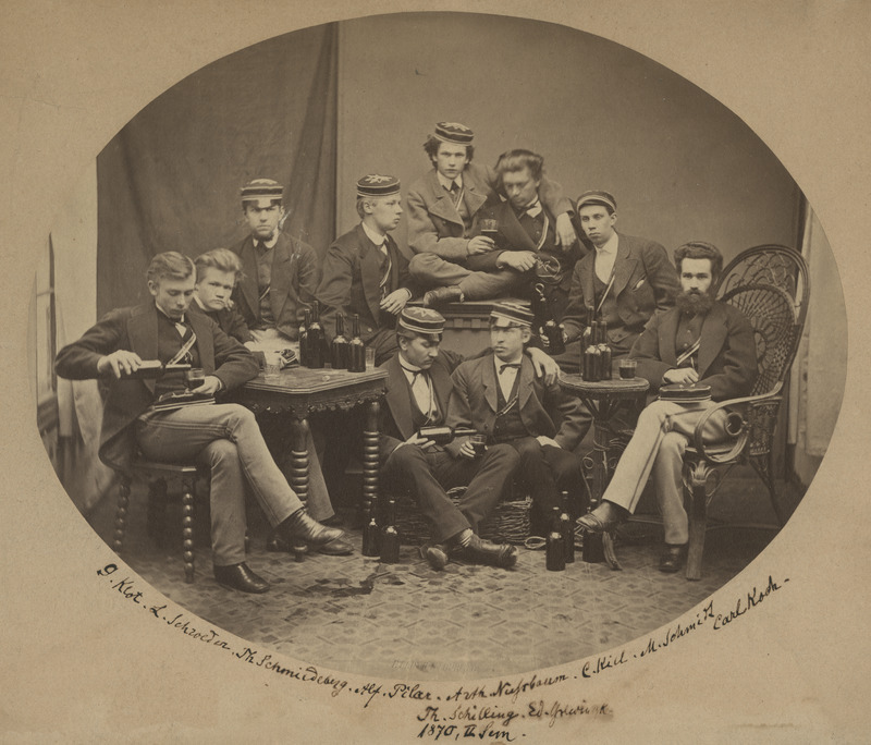 Osa korporatsiooni "Livonia" 1870. a II semestri värvicoetusest, grupifoto