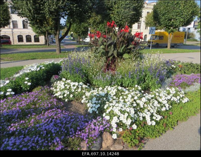 Valga linna keskväljak.