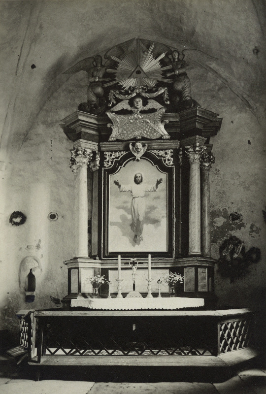 Püha kiriku altar.