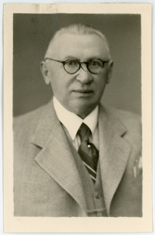 Friedrich Vahtmeister'i välispassi taotluse foto