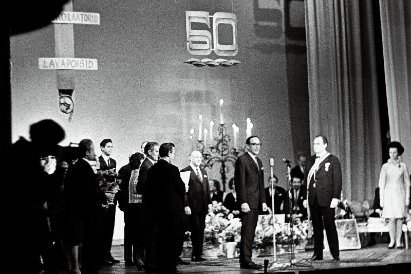 Georg Otsa 50. sünnipäeva tähistamine teatris Estonia. Juubeliõhtu.