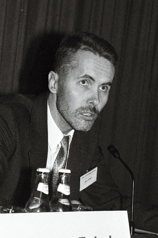 Avatud Eesti Fond, Martin Zobel.