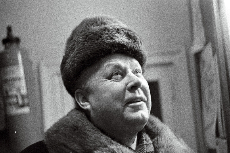 Estraadilaulja Artur Rinne.