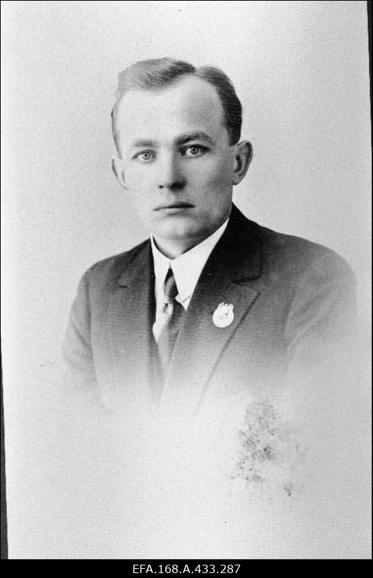 Kaitseliidu Pärnumaa malevkonnad. Õppused, manöövrid, ülevaatused jne.