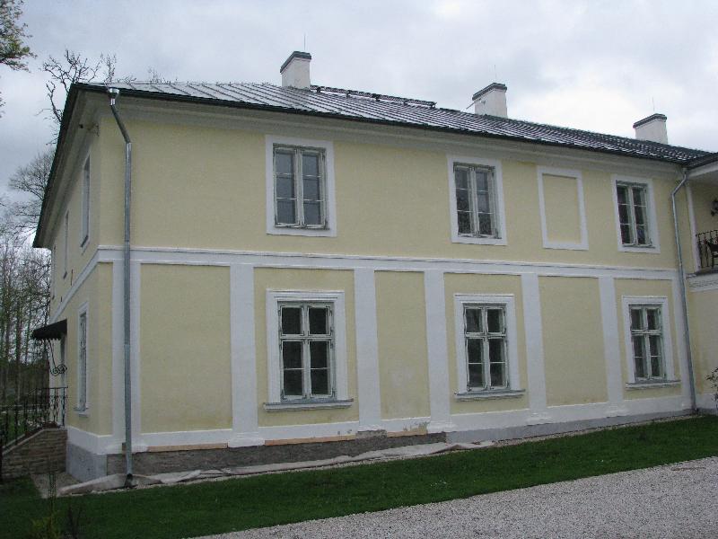 Padise mõisahoone.