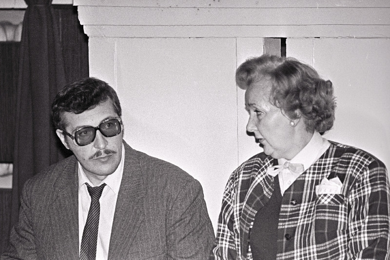 Mihhail Lõssenko Ülemkohtus naisega.