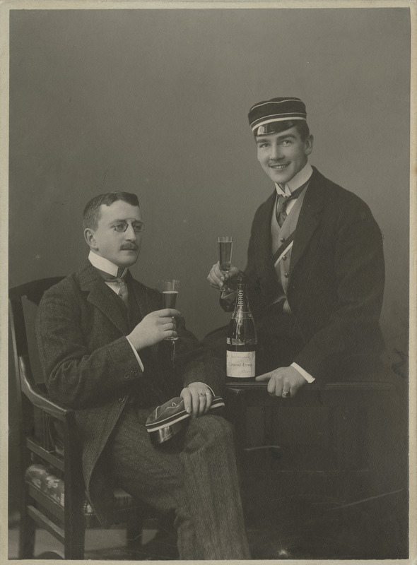 Korporatsiooni "Livonia" liikmed Max von zur Mühlen ja tema akadeemiline isa Felix von Samson-Himmelstjerna