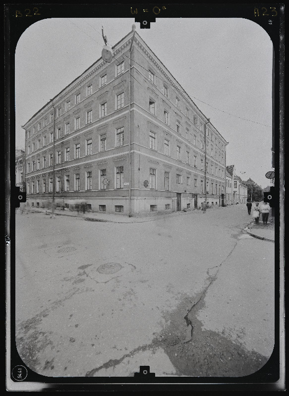 Tartu, elamukvartal 12K. Fassaadide stereofotogramm-meetriline mõõdistamine.