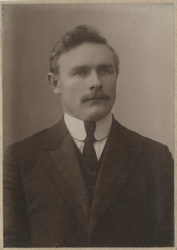 Juhan Torki portree