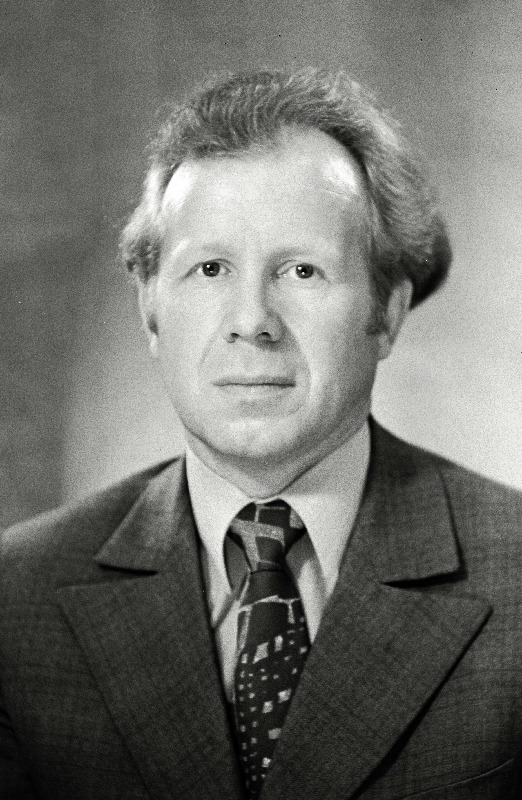 Kristmann, Anatoli - Eesti NSV Ülemnõukogu saadikukandidaat.