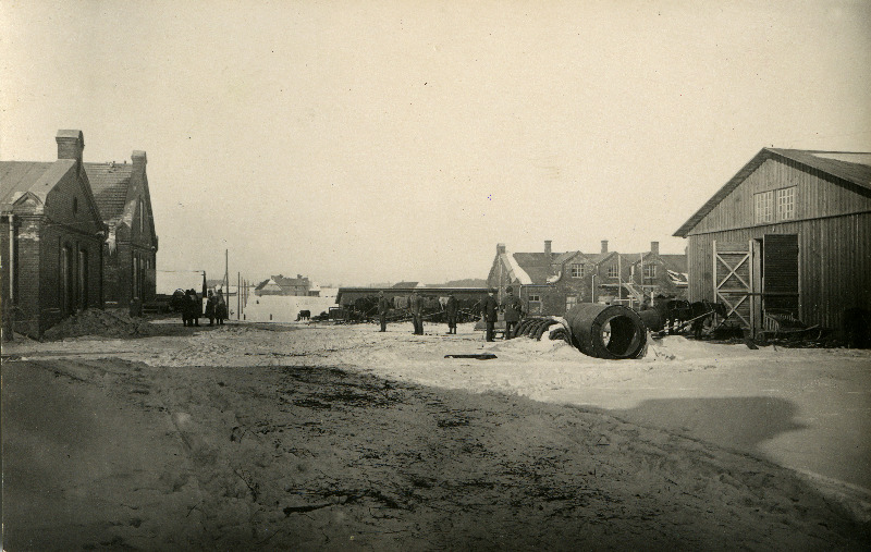 Vaade Abja Linavabriku õuele.