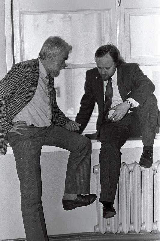 EV Ülemnõukogus. E. Põldroos ja J. Allik.