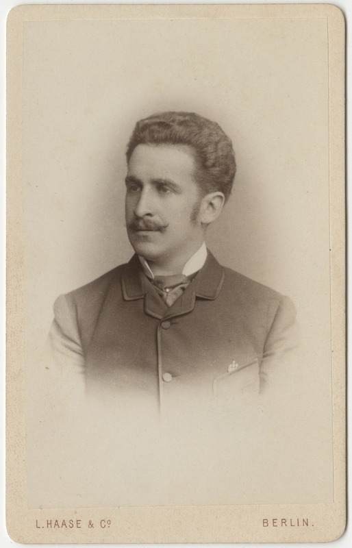 Korporatsiooni "Livonia" liige parun Arist von Wolff, portreefoto