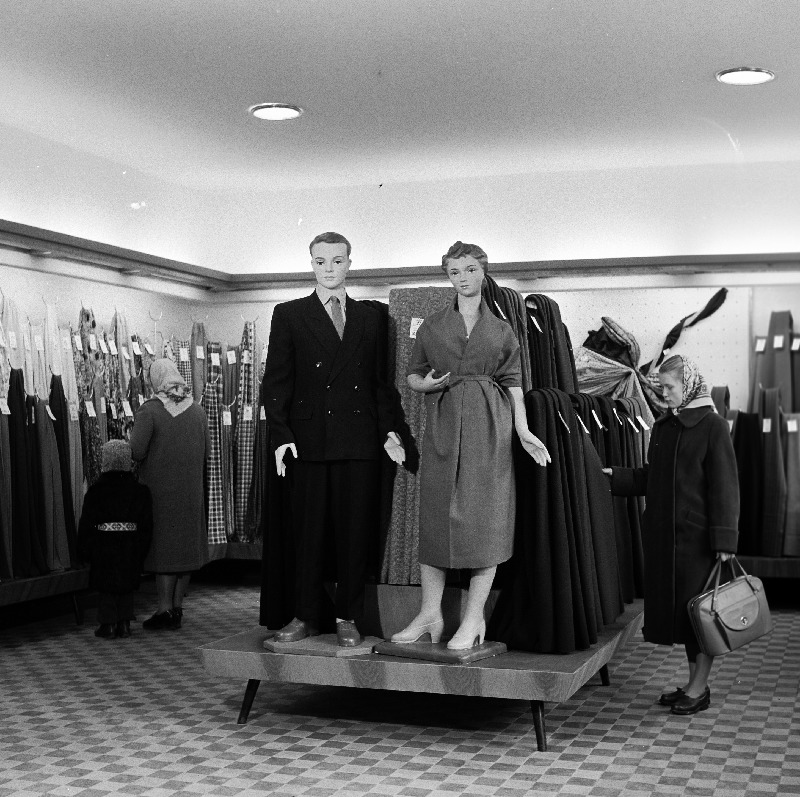 Põltsamaa Tarbijate Kooperatiivi rekonstrueeritud universaalkaupluse sisevaade.