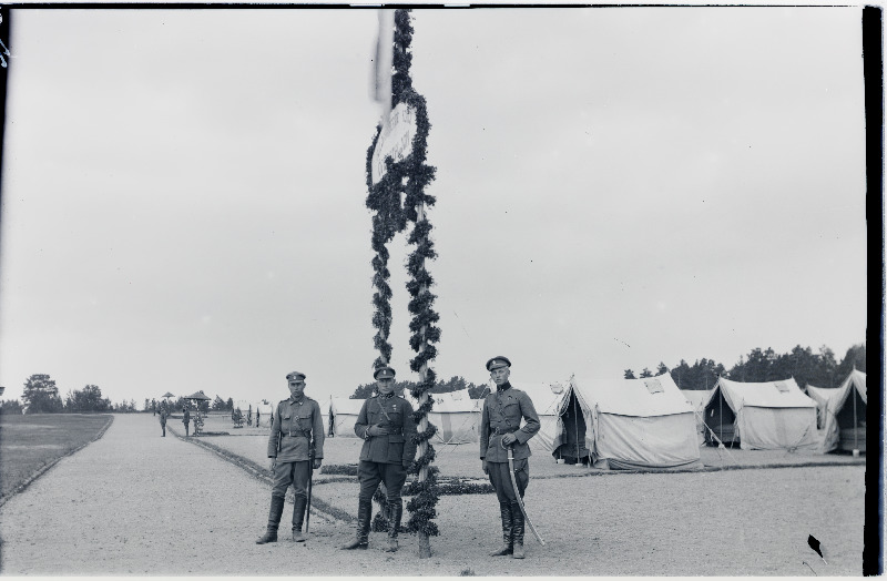 Vaade Allohvitseride kooli õppepataljoni laagrile.