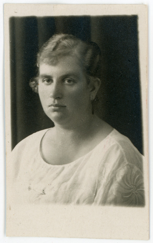 Emilie-Magdalena Lange. Passitaotluse foto