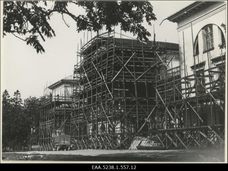 Ehitustööd Kolga mõisas