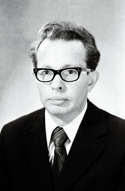 Zamahhin, Aleksandr - Eesti NSV Ülemnõukogu saadikukandidaat.