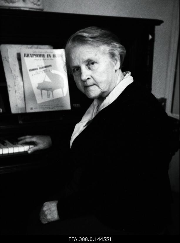 Nuia Kultuurimaja klaveriõpetaja Ilse Elming.