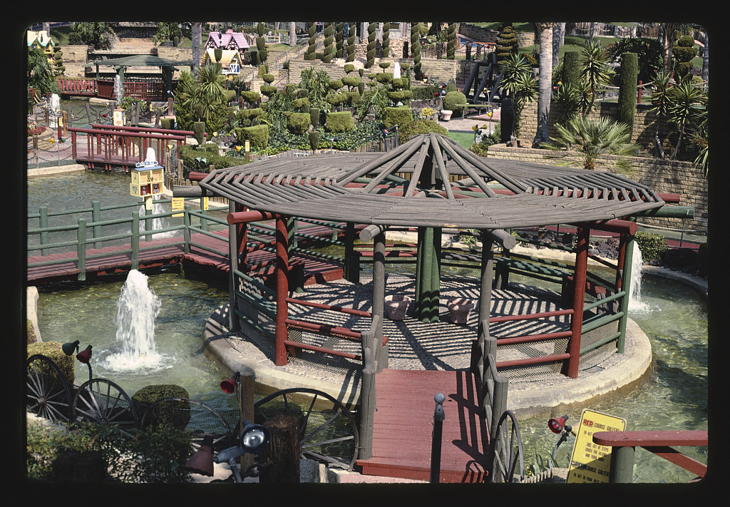 Seating and landscape, Castle Amusement Park mini golf, Polk Street, Riverside, California (LOC)