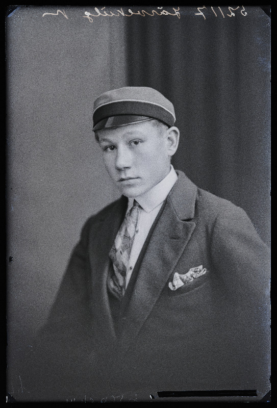 Teklis Järvekülg.