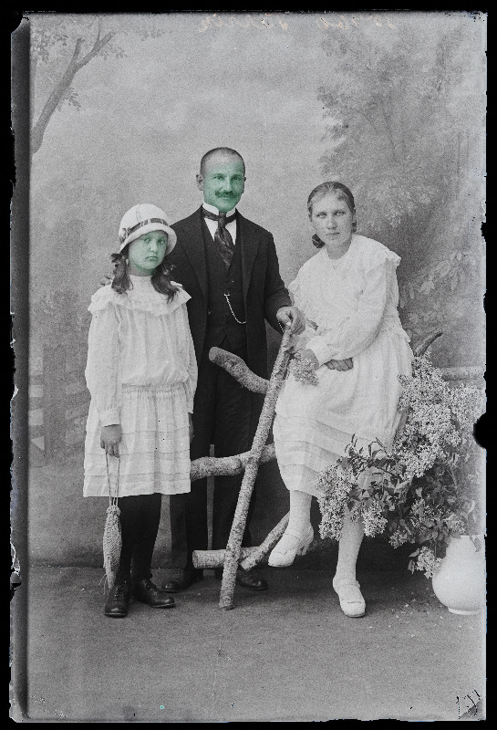 Perekond Tarrik.