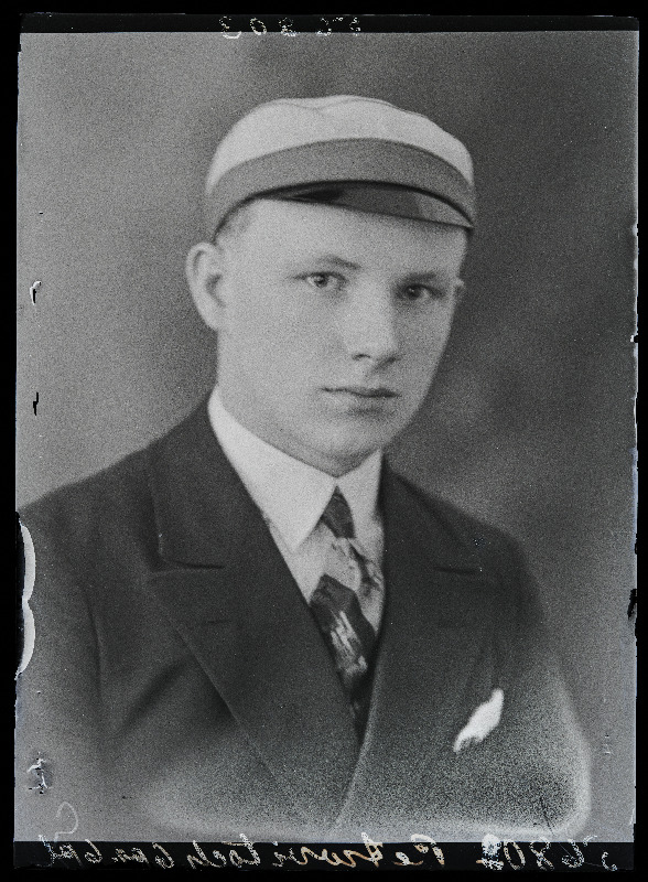 Teklis Petrovitsch (Petrovitš).