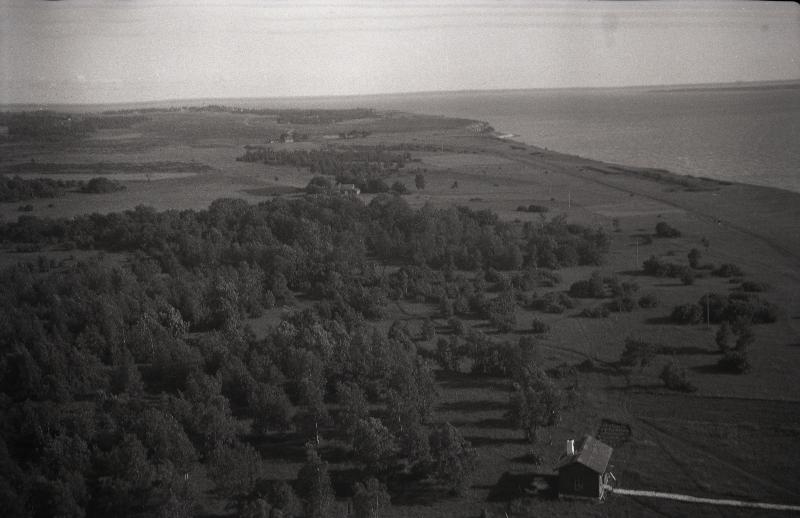 Maastik Paldiski ja Pakerordi (Pakri neem) vahel.