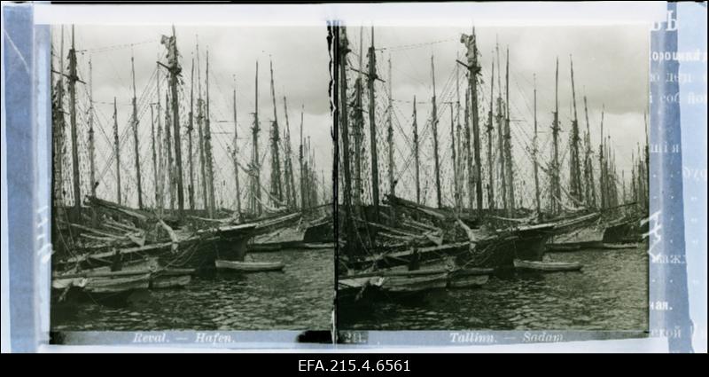 Vaade Tallinna sadamale.