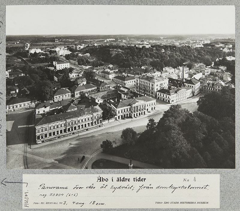 Näköala Tuomiokirkosta lounaaseen
