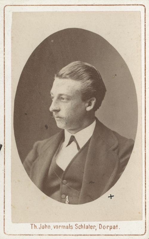 Korporatsioon "Estonia" liige Leonidas Smirnow, portreefoto