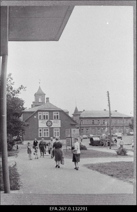 Vaade Valga raekojale.