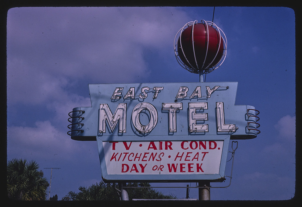 East Bay Motel sign, Route 41, Gibsonton, Florida (LOC)