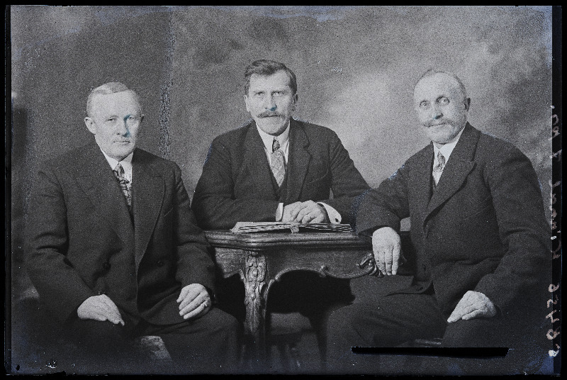 Grupp mehi, (foto tellija Vinnal).