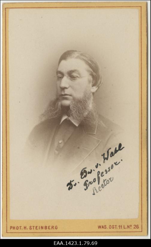 Professor Eduard Georg von Wahl, portreefoto