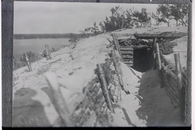 Vabadussõda. 1.Jalaväepolgu kaitseliin Kuradimäel Venküla (Väiküla) lähedal.