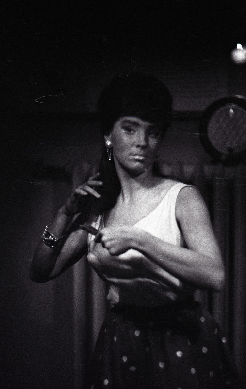 Eesti NSV Riikliku Konservatooriumi lavakunstikateedri 1964.a. diplomilavastus L. Bernsteini West Side Story Estonia teatris. Anita – Maria (Marje) Mihhailova (Metsur)