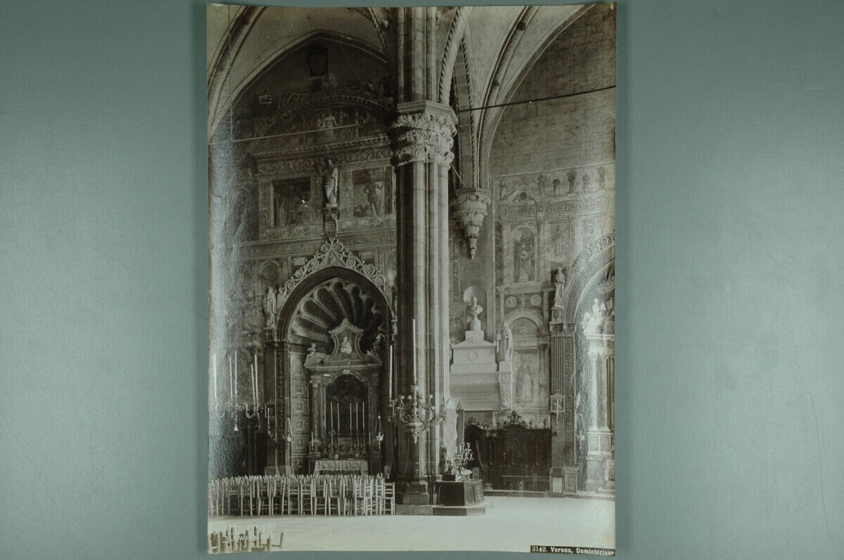 Verona, dome interior - Caption: r.u. caption copied, “3142.”