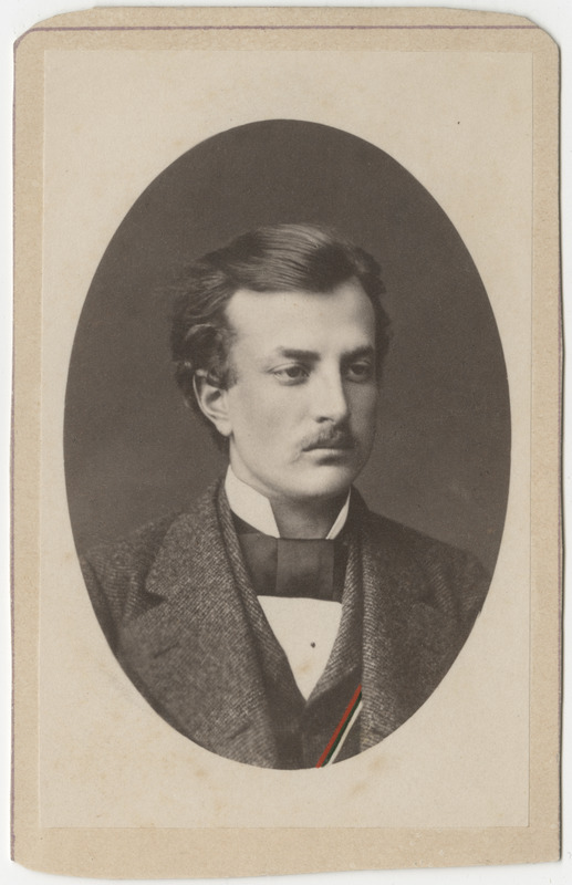 Korporatsiooni "Livonia" liige Alexander von Tobien, portreefoto