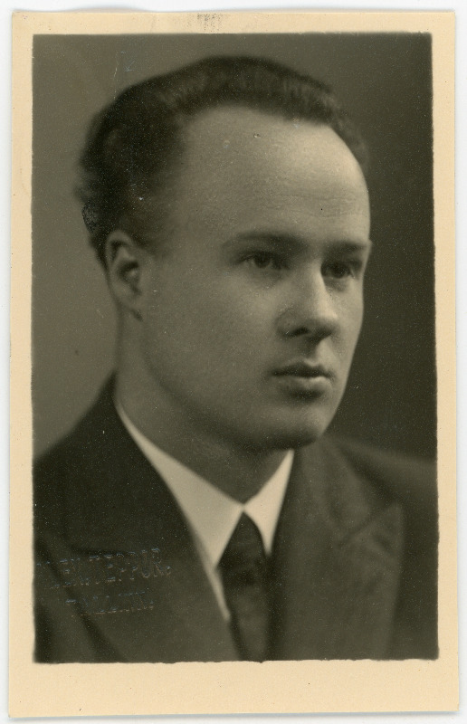 Viktor Kröönberg. Passitaotluse foto