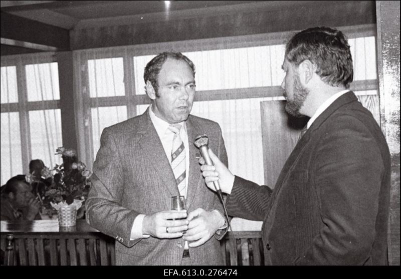 Sindi-150, pidustused.