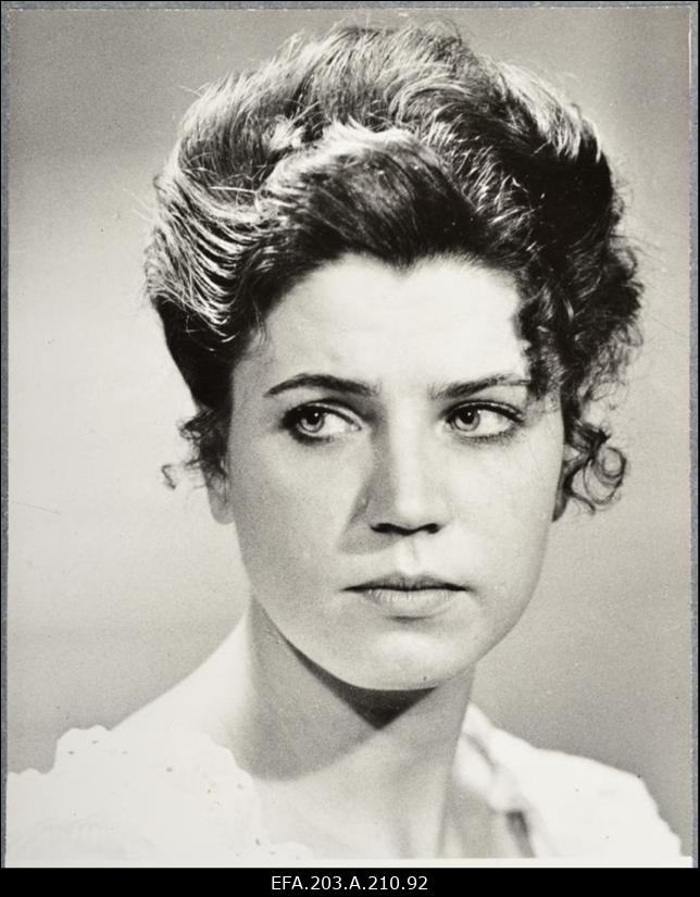 Miralda - näitleja Maria Klenskaja.