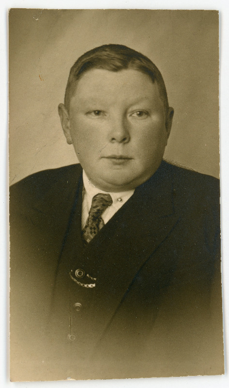 Johan Luik. Passitaotluse foto