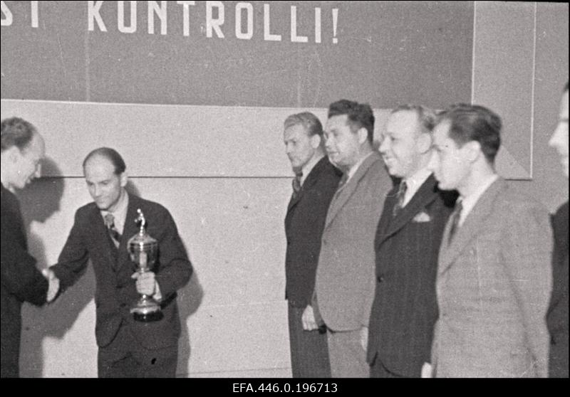 Tallinnas viibivate parimate sportlaste austamisõhtu Jaan Tompi nim klubis.