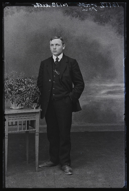 Peeter Pall Tuhalaanest, (Loiso veski).