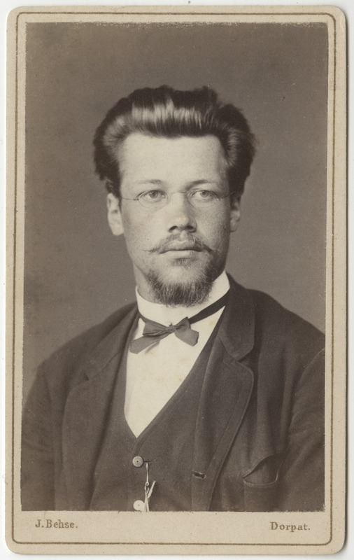 Määratlemata korporatsioon "Estonia" liige, portreefoto