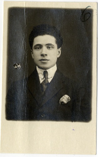 Johel Ari p. Pats'i dokumendifoto.