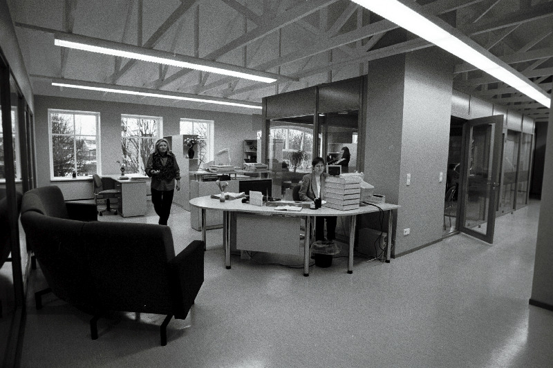 Ajalehe Sakala toimetuse uued tööruumid Tartu tänaval.