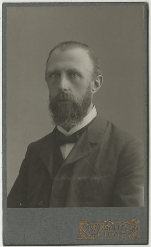 Pastor Fedor Heinrichsen, portreefoto