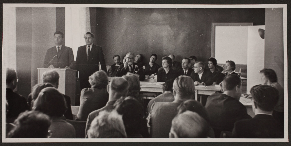 ENSV Arhiivide Valitsuse nõupidamine Maneeži t majas